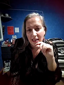 Snapshot of Feelineducentre chatting on October 2025 09:23:01 PM Feelineducentre online show from October 2025 09:23:01 PM