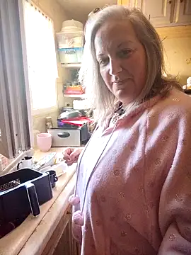 Snapshot of Feelineducentre chatting on October 2025 09:52:02 AM Feelineducentre online show from October 2025 09:52:02 AM