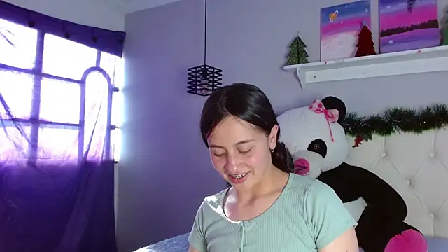 Zaaida  online show from December 2025 09:11:01 PM