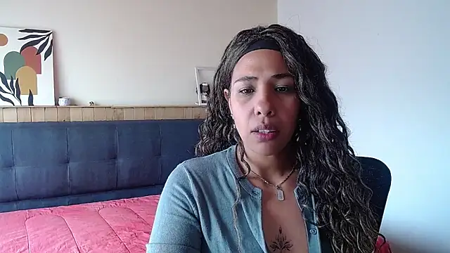Snapshot of IVONNE_COLLINS33 chatting on September 2025 03:38:02 PM IVONNE COLLINS33 online show from September 2025 03:38:02 PM