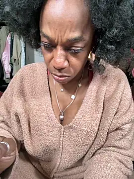 Snapshot of Kennady_Buxum_Goddess chatting on October 2025 05:12:02 PM Kennady Buxum Goddess online show from October 2025 05:12:02 PM