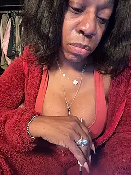 Snapshot of Kennady_Buxum_Goddess chatting on November 2025 05:35:02 PM Kennady Buxum Goddess online show from November 2025 05:35:02 PM