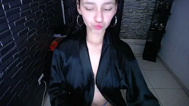 sofia ginevra online show from December 2025 07:53:02 PM