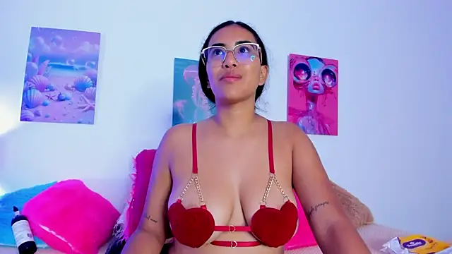 tyra bankss  online show from December 2025 03:15:02 AM