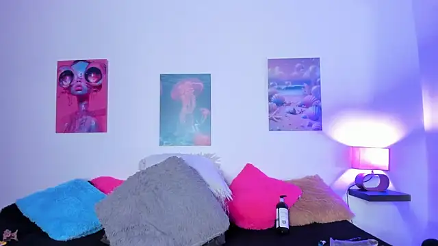 tyra bankss  online show from December 2025 03:35:01 AM