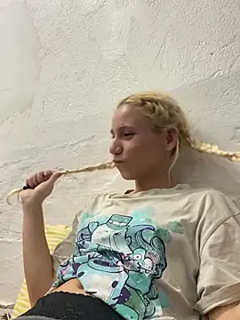 Bruna551 online show from March 2026 02:44:01 AM