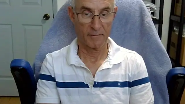 funone1999 online show from April 2026 11:49:02 PM