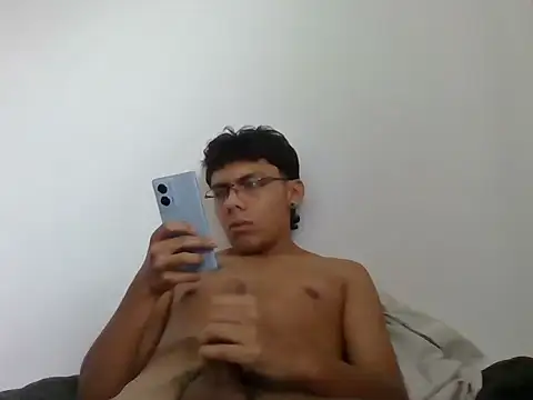 snopgz online show from December 2025 01:38:02 PM