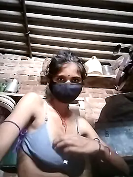 Joshi Love143 online show from November 2025 05:10:02 AM