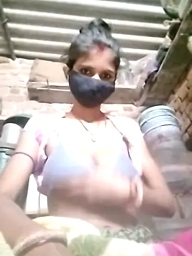 Joshi Love143 online show from November 2025 02:09:02 PM