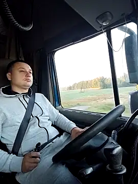 Amberdual online show from October 2025 05:27:02 AM