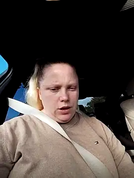 Amberdual online show from October 2025 06:57:02 AM