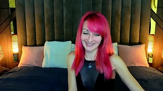 BrandyBloom online show from November 2025 07:57:01 PM