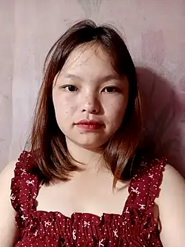 XoiXoi232 online show from September 2025 12:49:01 AM