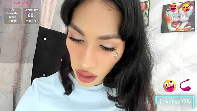 Snapshot of samara_novice18 chatting on April 2026 07:42:02 PM samara novice18 online show from April 2026 07:42:02 PM