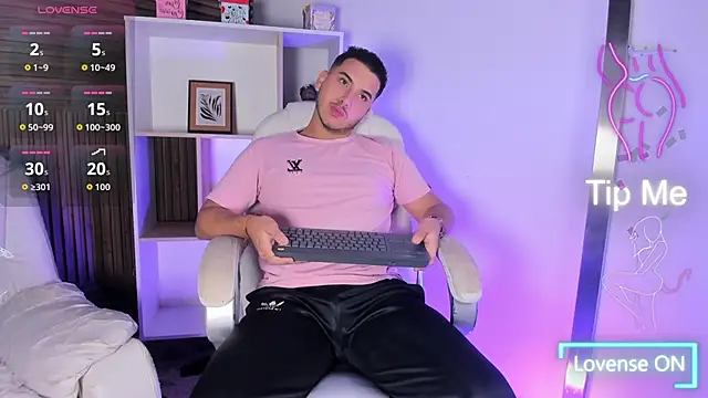 Axel grey  online show from November 2025 11:38:02 AM