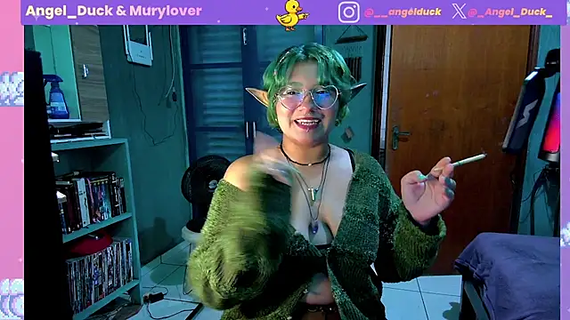 Angel Duck online show from May 2026 07:52:02 PM