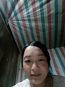 Snapshot of Bliss_rose chatting on October 2025 11:38:02 AM Bliss rose online show from October 2025 11:38:02 AM