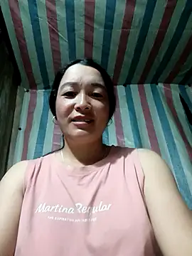 Snapshot of Bliss_rose chatting on October 2025 11:46:02 PM Bliss rose online show from October 2025 11:46:02 PM