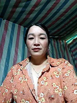 Snapshot of Bliss_rose chatting on October 2025 01:55:02 AM Bliss rose online show from October 2025 01:55:02 AM