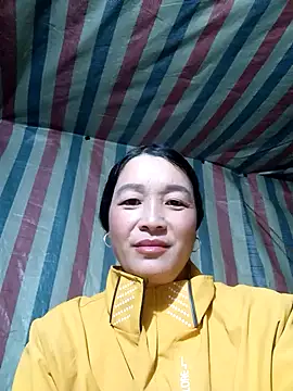 Snapshot of Bliss_rose chatting on November 2025 02:14:01 AM Bliss rose online show from November 2025 02:14:01 AM