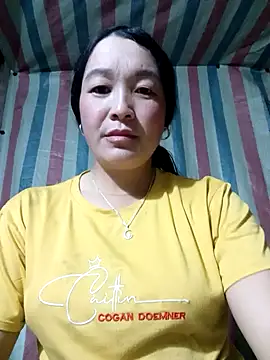 Snapshot of Bliss_rose chatting on November 2025 03:05:02 AM Bliss rose online show from November 2025 03:05:02 AM