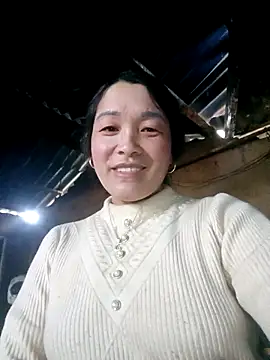 Snapshot of Bliss_rose chatting on December 2025 07:59:01 AM Bliss rose online show from December 2025 07:59:01 AM