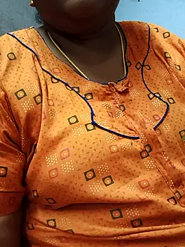 Snapshot of TAMIL_ELAKKIYA chatting on October 2025 03:43:01 PM TAMIL ELAKKIYA online show from October 2025 03:43:01 PM