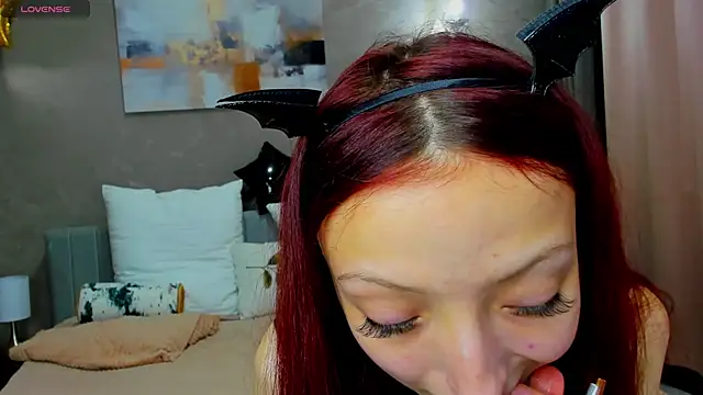 Snapshot of Daria_J chatting on November 2025 04:14:01 AM Daria J online show from November 2025 04:14:01 AM