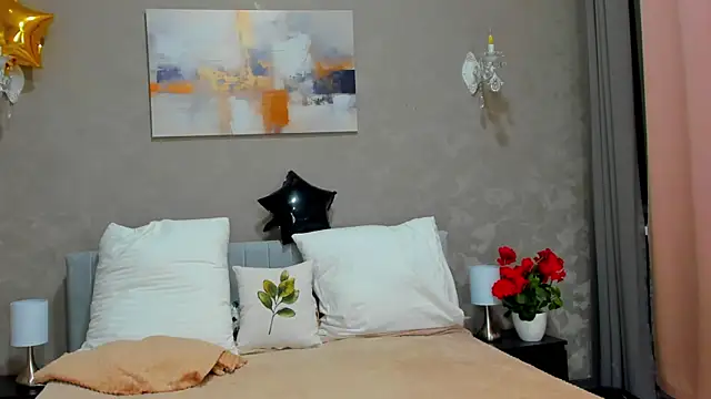 Snapshot of Daria_J chatting on November 2025 04:04:01 AM Daria J online show from November 2025 04:04:01 AM