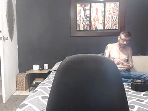 Dara-montenegro online show from October 2025 02:31:01 AM