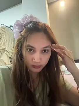Snapshot of LanySylvia chatting on April 2026 05:18:01 PM LanySylvia online show from April 2026 05:18:01 PM