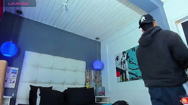 Yiyo10  online show from February 2026 05:14:01 AM