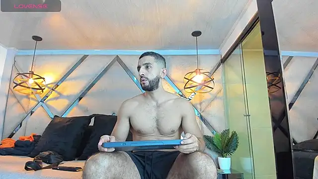 Yiyo10  online show from April 2026 03:50:02 AM