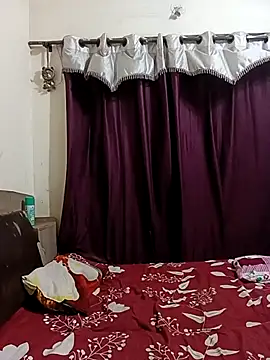 Snapshot of MEERAcle chatting on March 2026 02:44:02 PM MEERAcle online show from March 2026 02:44:02 PM