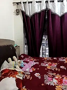 Snapshot of MEERAcle chatting on March 2026 01:11:02 PM MEERAcle online show from March 2026 01:11:02 PM