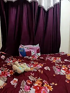 Snapshot of MEERAcle chatting on April 2026 03:20:02 PM MEERAcle online show from April 2026 03:20:02 PM