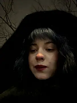 Only April online show from January 2026 04:18:01 AM