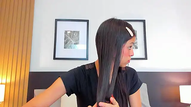 catalina jolie online show from February 2026 04:09:02 AM