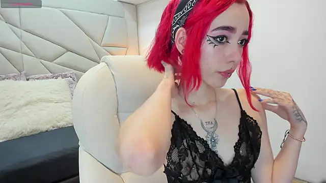 Snapshot of persefone_333 chatting on September 2025 08:52:02 PM persefone 333 online show from September 2025 08:52:02 PM