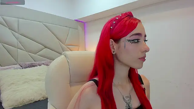 Snapshot of persefone_333 chatting on September 2025 07:58:02 PM persefone 333 online show from September 2025 07:58:02 PM