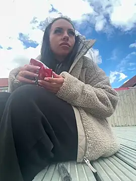 BELLABLACKXUK online show from May 2026 12:54:02 PM