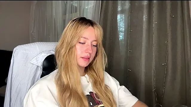 Snapshot of Jetta_Corsacami chatting on September 2025 07:42:01 AM Jetta Corsacami online show from September 2025 07:42:01 AM