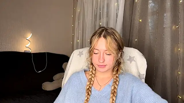 Snapshot of Jetta_Corsacami chatting on October 2025 10:21:01 AM Jetta Corsacami online show from October 2025 10:21:01 AM