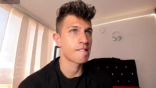 kevin ahss online show from October 2025 10:18:02 PM