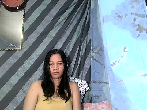 Snapshot of AgnesCutie chatting on October 2025 01:09:01 PM AgnesCutie online show from October 2025 01:09:01 PM