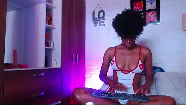 lucyymaximo online show from September 2025 02:06:02 PM