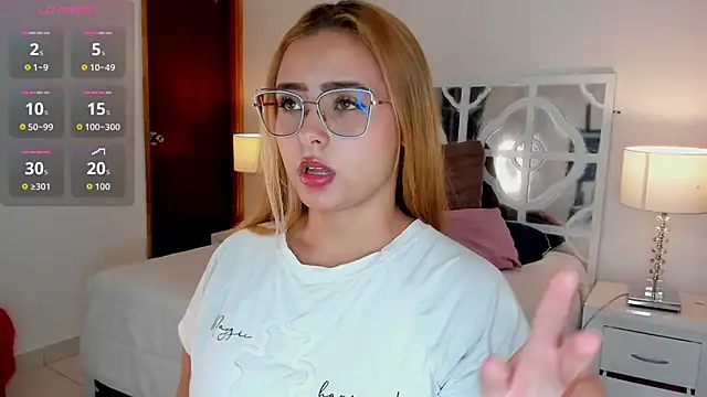 MikaelaStone online show from November 2025 11:21:02 AM