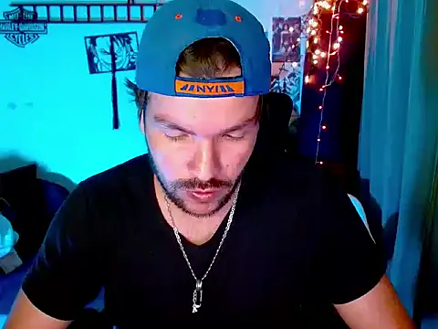 cortelioni massimo  online show from November 2025 03:05:01 AM