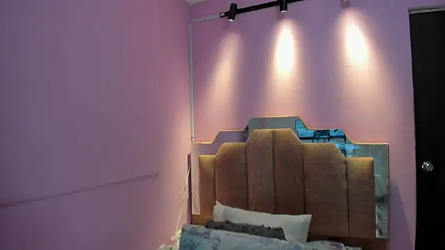 AndreaSweet2 online show from February 2026 07:56:01 PM